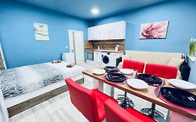 Nj Deluxe Rooms